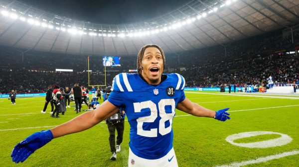 Berlin video najboljeg igrača NFL – raspad Bafala protiv ljutog rivala