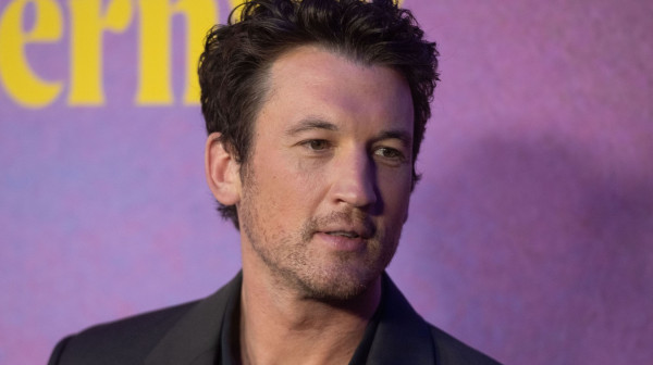 Velika transformacija Majlsa Telera: Najkontroverzniji deo filma o Majklu Džeksonu FOTO