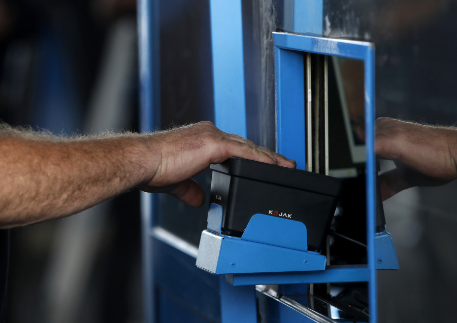 Na ovim graničnim prelazima se očekuju najveće gužve za praznike: Putnici strahuju zbog novog sistema