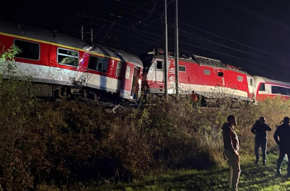 Detalji sudara vozova: Povređeno skoro 80 putnika; Sazvana hitna sednica vlade FOTO/VIDEO