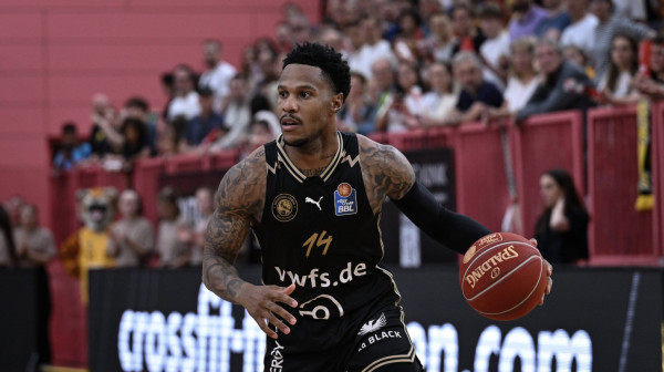 Igokea se pojačala pred Partizan