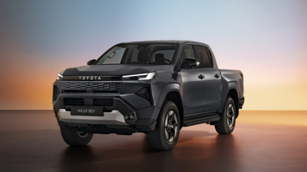 Ovo je novi Toyota Hilux: Deveta generacija legendarnog pikapa! FOTO