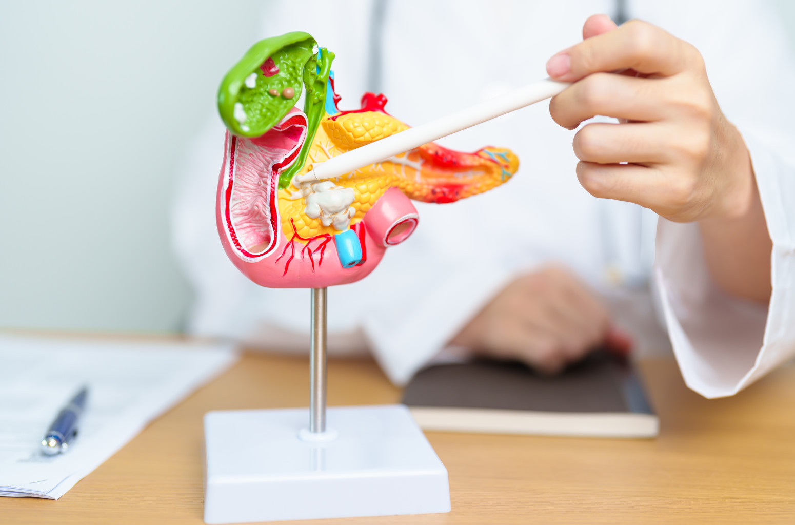 Ne ignorišite ove znakove: Lekari upozoravaju na skrivene simptome raka pankreasa