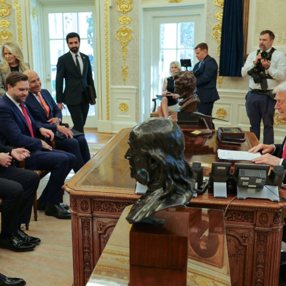 Preokret veka; Tramp i Al Šara ruše 60 godina neprijateljstva