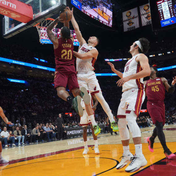 Jović za 0,4 sekunde izazvao ludilo u Majamiju! VIDEO