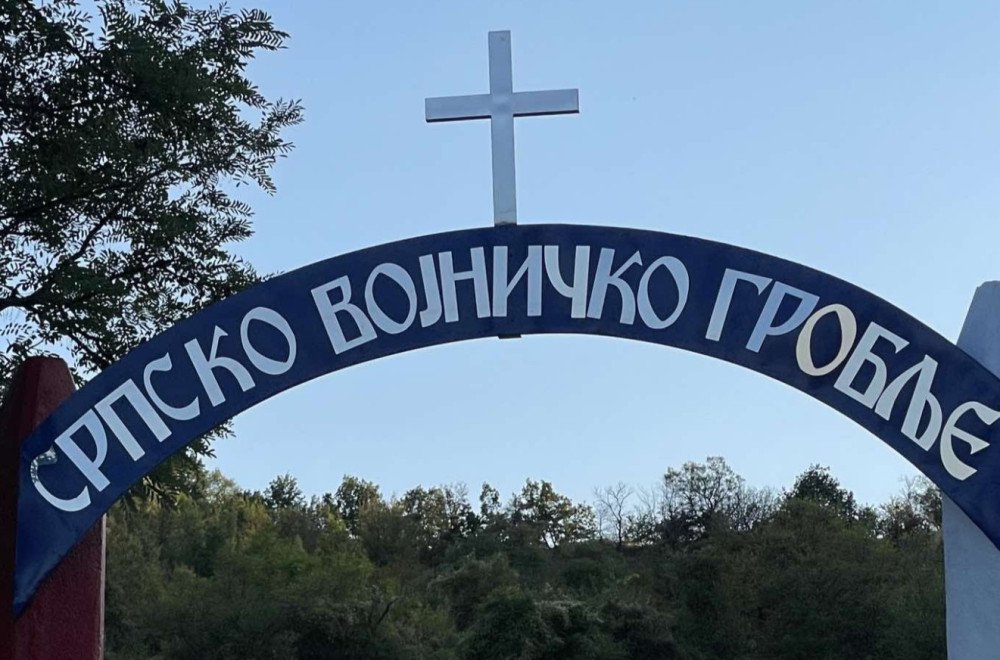 Grobovi ratnika iz slavnog vremena: Zoran na Kajmakčalanu decenijama čuva sećanje na neznane junake