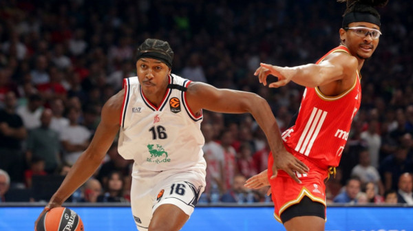 Ledej zabrinuo Olimpiju – "glavobolja" u Milanu