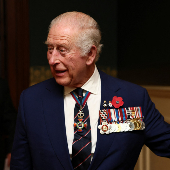 "J***ni Francuzu!": Taksista vozio ministra tri dana, sad od kralja čeka napojnicu