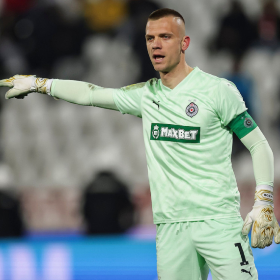 Aleksandar Jovanović povredio koleno