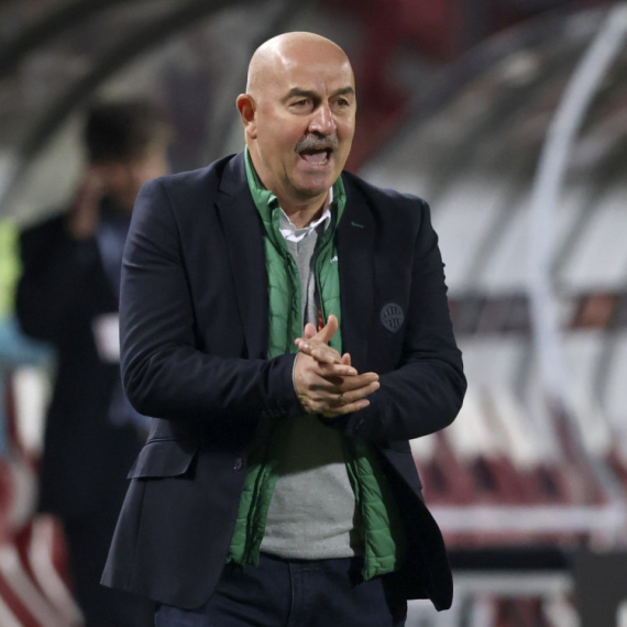 Izgubio od Stankovića, pa bi mogao da ga nasledi u Spartaku