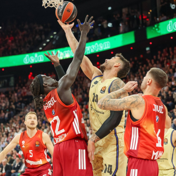 Ludilo u Minhenu: Dinvidi tragičar – promašio bacanje za produžetak!