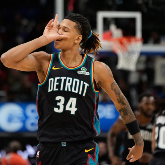 Detroit bez kompletne petorke do osme uzastopne pobede