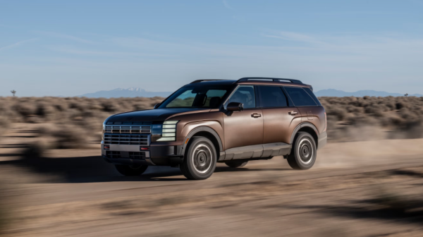 Novi Hyundai Palisade čini da stari izgleda "kao raketa"