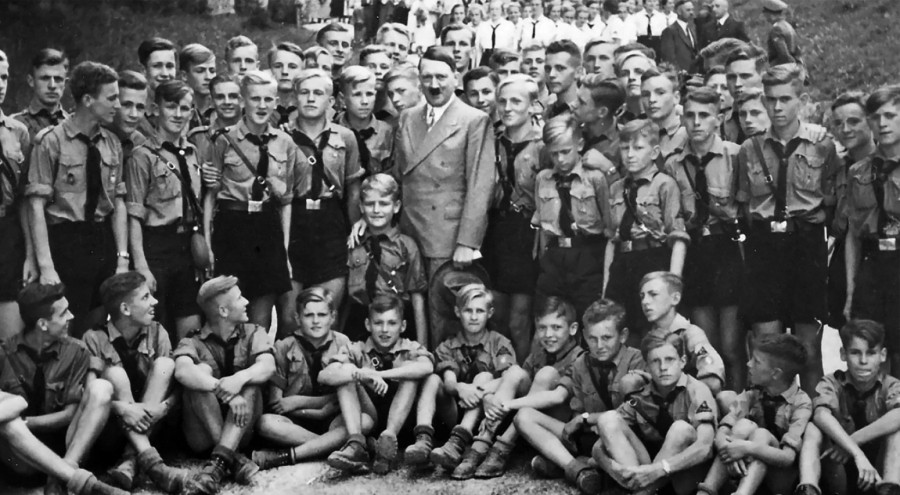Otkriće DNK analize o kojem bruji svet: Hitler imao redak sindrom