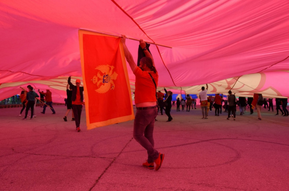 Crna Gora menja zakon o strancima; Imaju rok od 180 dana