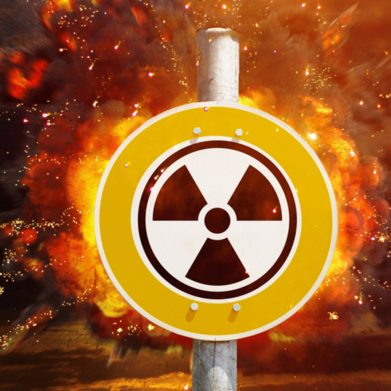 Postoje dve opcije, druga je da će Amerika izvršiti nuklearnu probu