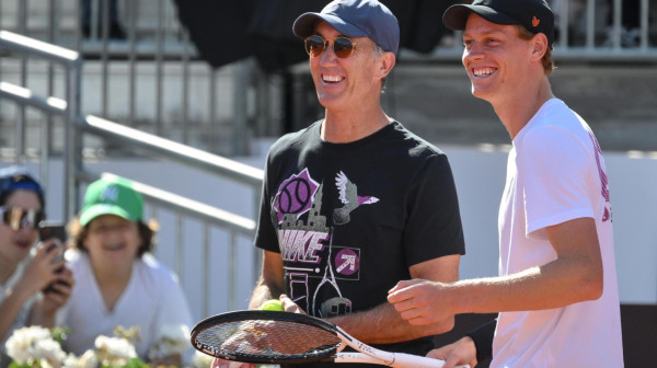 Sinerov trener odgovorio Đokoviću: "Najniža forma ljudskog znanja..." FOTO