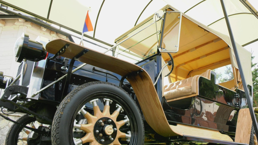 Drvomobil na šumadijski način: Kragujevčanin ručno napravio prvi automobil FOTO