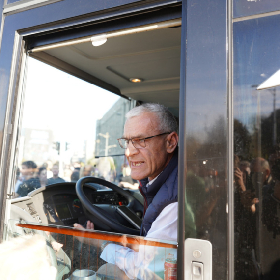 Vučić: Dobra vest što je Jaćimovićev sin prekinuo štrajk glađu