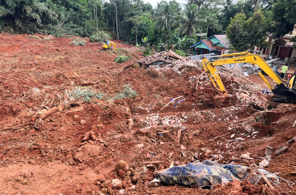 Haos posle potopa; Klizišta iza sebe ostavila pustoš – ima mrtvih FOTO