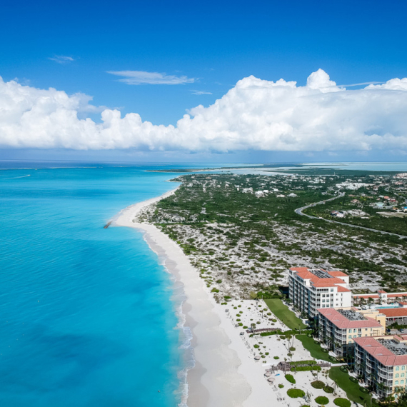 Objavljena lista top-ostrva za 2025: Mesta za savršen odmor VIDEO