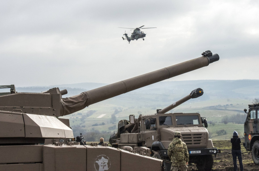 Demonstracija sile, 5.000 NATO vojnika i Član 5; "Meta: Rusija Vladimira Putina"