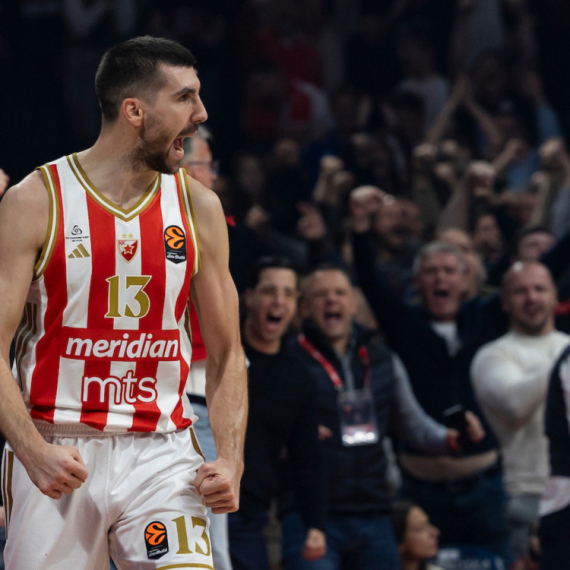 Navijači Zvezde prezadovoljni – od Obradovića bolji samo Dobrić