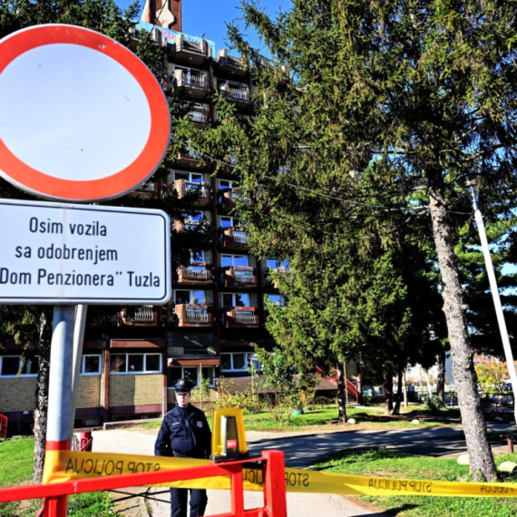 Preminule još dve osobe od posledica stravičnog požara u Tuzli: Broj žrtava porastao na 15