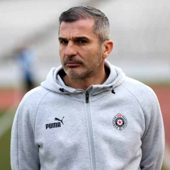 Predstavljen novi trener Partizana, govorio i o Zvezdi: "Drugo mesto nikada nije opcija" VIDEO