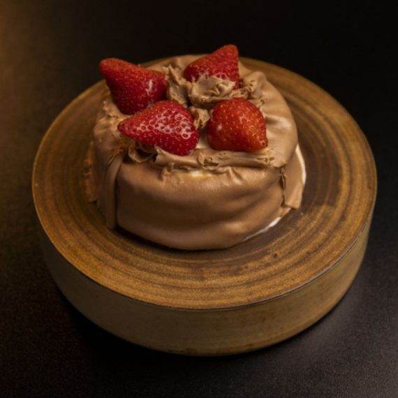 Patišpanj u beloj čokoladi – savršenstvo MasterChefa koje vraća u detinjstvo