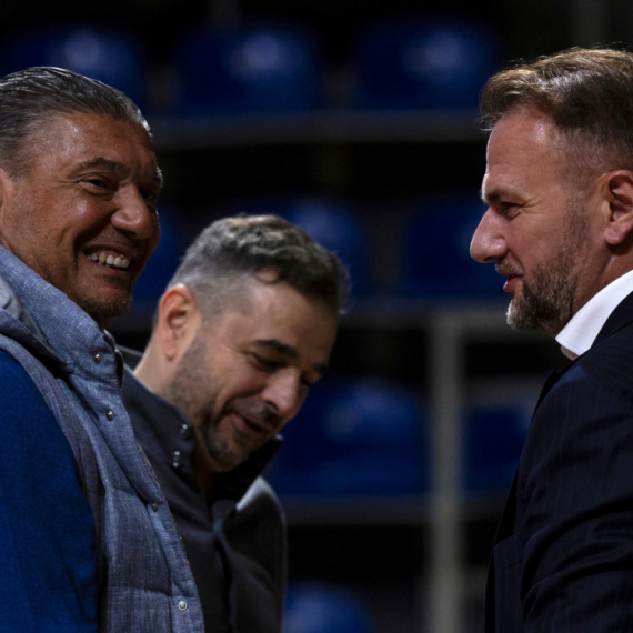 Miško Ražnatović odgovorio Obradoviću: "Nekad bili egoisti, sad samo telefoni – uvek neki problem..."