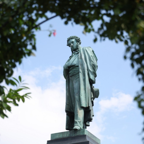 Izloženo originalno "Tatjanino pismo" iz "Evgenija Onjegina"