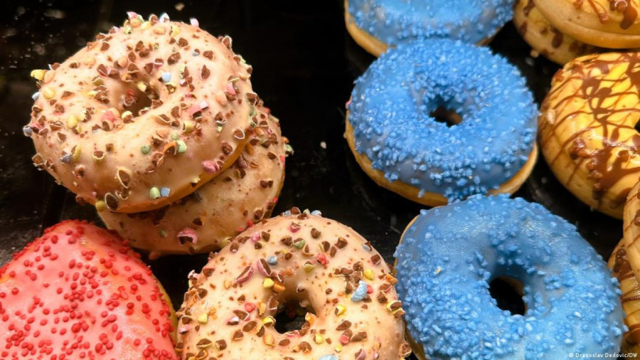 Zemlja koja miriše na pecivo: Priča o hlebu koji spaja svetove