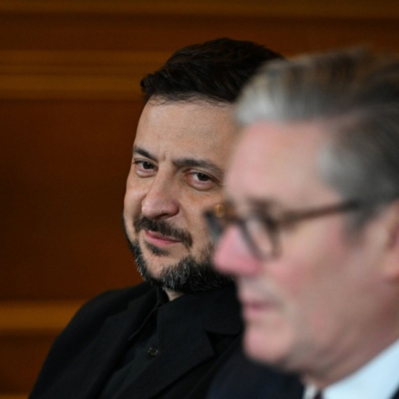 Zelenski se sladi: Rusiji "cure" rokovi