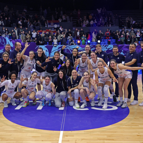 "Ne zavisimo od pojedinaca i gradimo priču za budućnost"