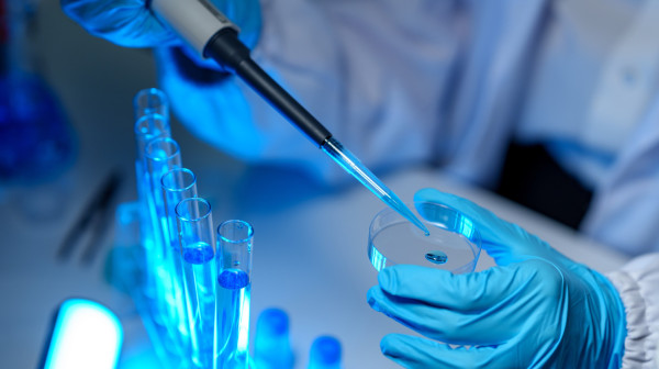 Koji su rani simptomi raka? Istraživači upozoravaju da obratite pažnju na 3 znaka