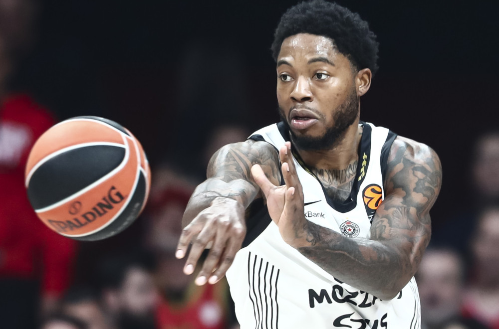 Kakvu povredu ima Tajrik Džons? Niko ne može da je potvrdi, ali i da je negira