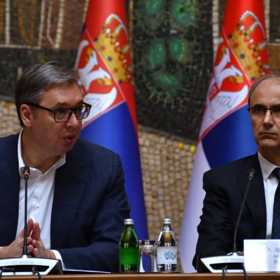 Vučić: "Hrvati ni sekunda nisu hteli da rizikuju, odmah su prekinuli dovod nafte"