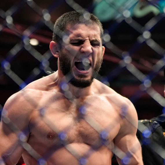 Islam Mahačev ispisao istoriju – kao Anderson Silva!