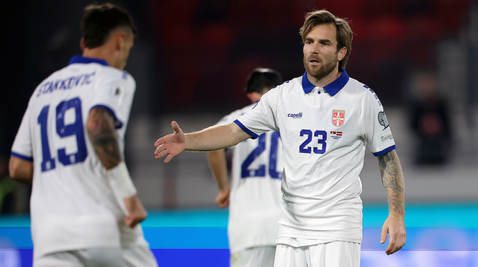 Rezervisti Srbije sprečili novu sramotu; Paunović: "Ne znam šta ti nije jasno?" VIDEO