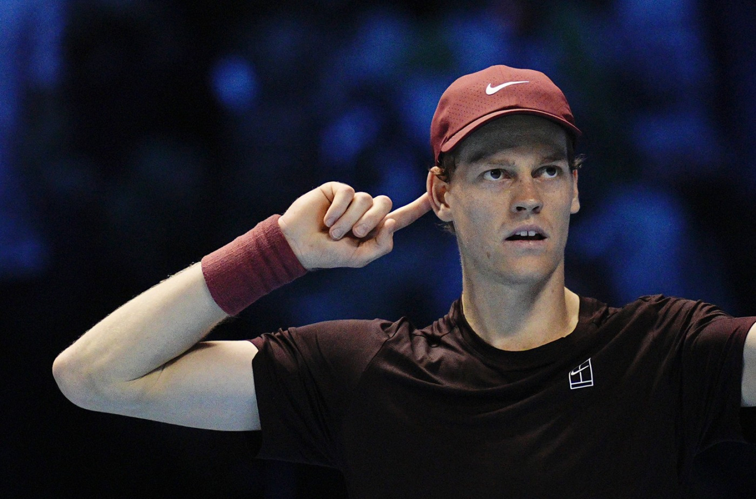 Neustrašivi Siner srušio Alkarasa i odbranio Torino!