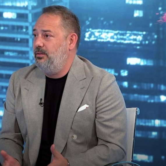 Obračun u "Hit Tvitu"; Babić prozvao Antonijevića zbog Srebrenice: "On je jedan od njih"