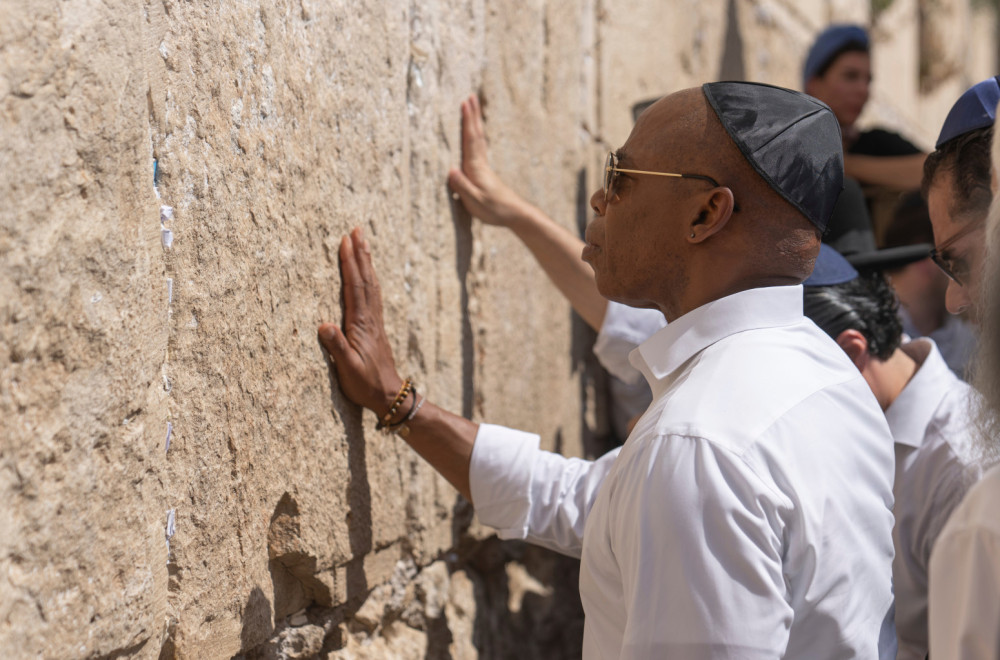 Šok potez odlazećeg gradonačelnika: "Ja sam vaš brat" VIDEO