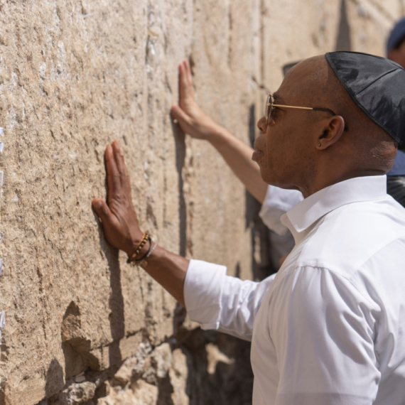 Šok potez odlazećeg gradonačelnika: "Ja sam vaš brat" VIDEO