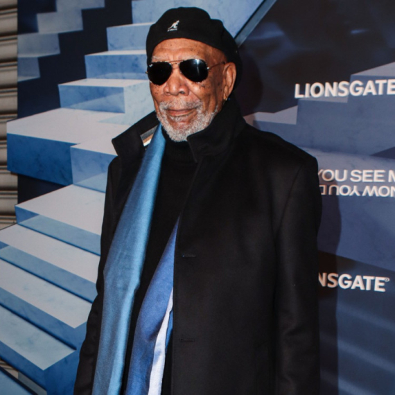 Morgan Frimen pobesneo, zapretio tužbom: "Ne možete da me zamenite"