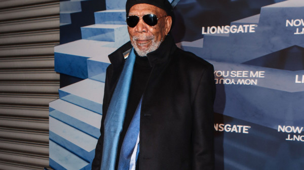 Morgan Frimen pobesneo, zapretio tužbom: "Ne možete da me zamenite"