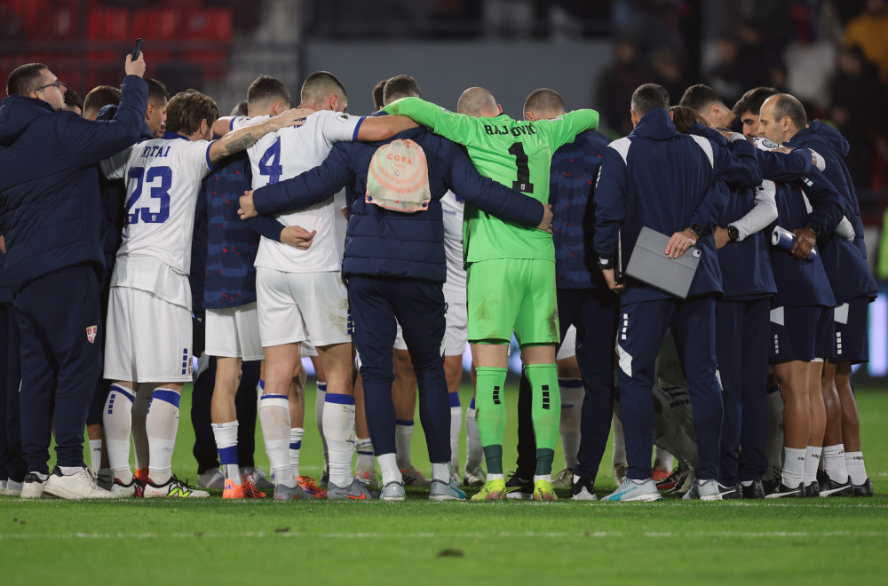 Srbiji "trojka" na oproštaju – Paunović jedva vrlodobar