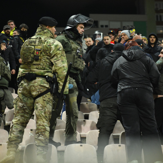 Rumuni pretučeni u Zenici zbog povika "Srbija, Srbija"