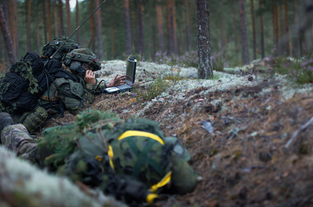 Nova pretnja: Vojska maršira; Putine, približavaju se granici