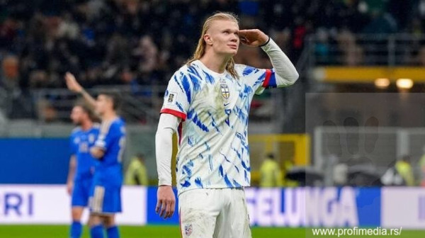 Haland sâm postigao skoro duplo više golova od Srbije! VIDEO